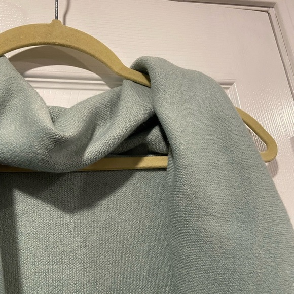 NWT Mia & Tess One Size Sage Green Shawl Collar Soft Knit Wrap Vest Duster - Picture 4 of 11